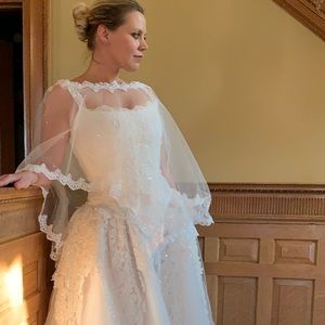 Wedding cape veil